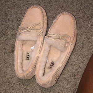 Ugg moccasin